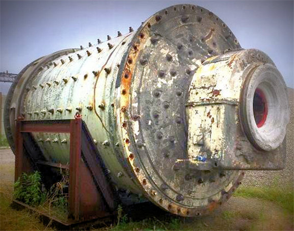 Allis Chalmers-svedala (metso) 9'6" X 13' (2.9m X 4m) Rod Mill With (2) 325 Kw (436 Hp) Motors)